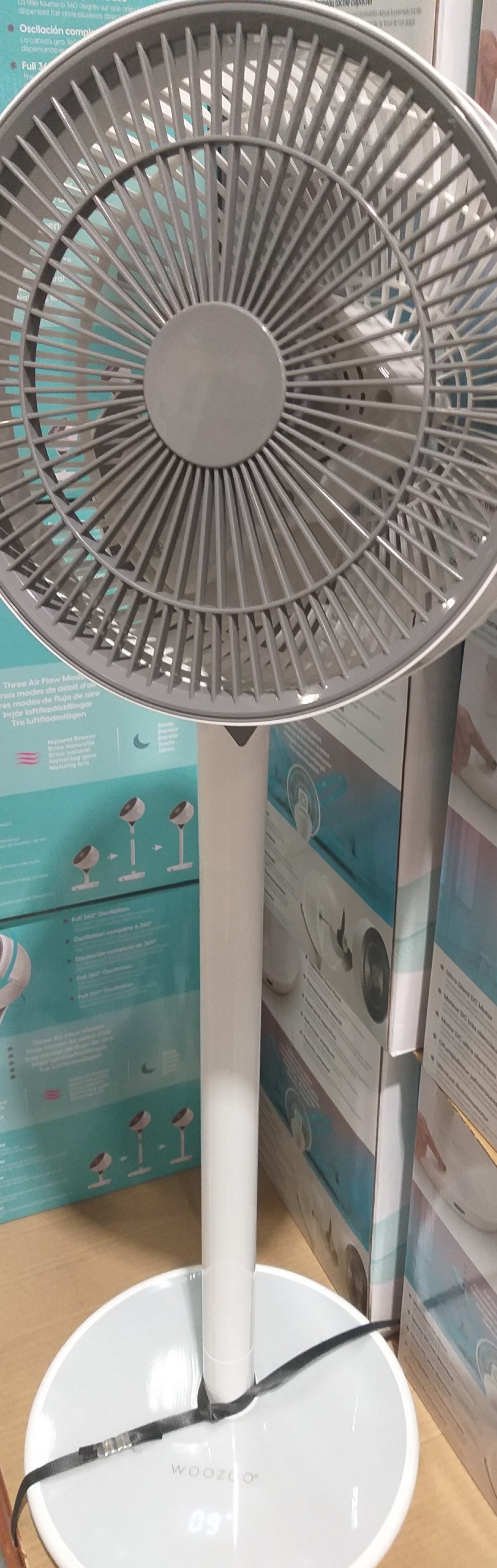 Ventilador Inteligente WOOZOO 360° regulable alturasy  con Mando a Distancia