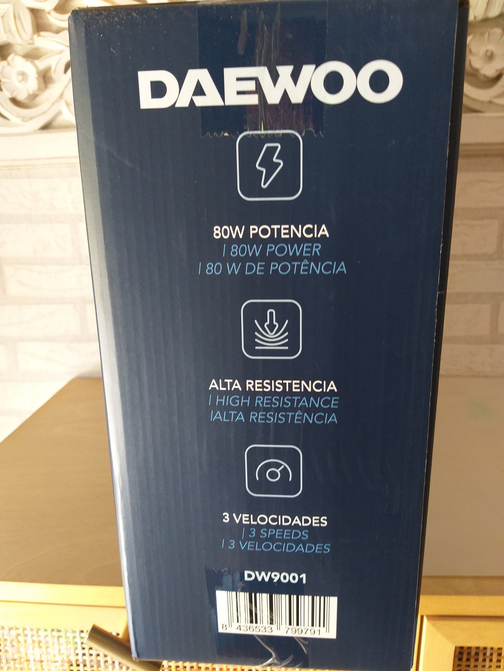Ventilador de Pie Daewoo DW9001 80W – Potencia y Frescura para tu Hogar