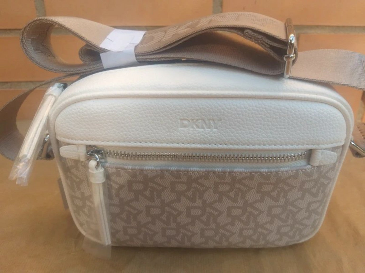 Bolso bandolera DKNY original blanco/beige